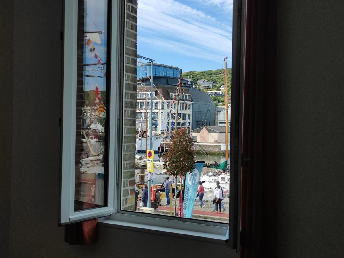 Apartmán Le Reflet Des Voiles Face Au Port De Fécamp Exteriér fotografie