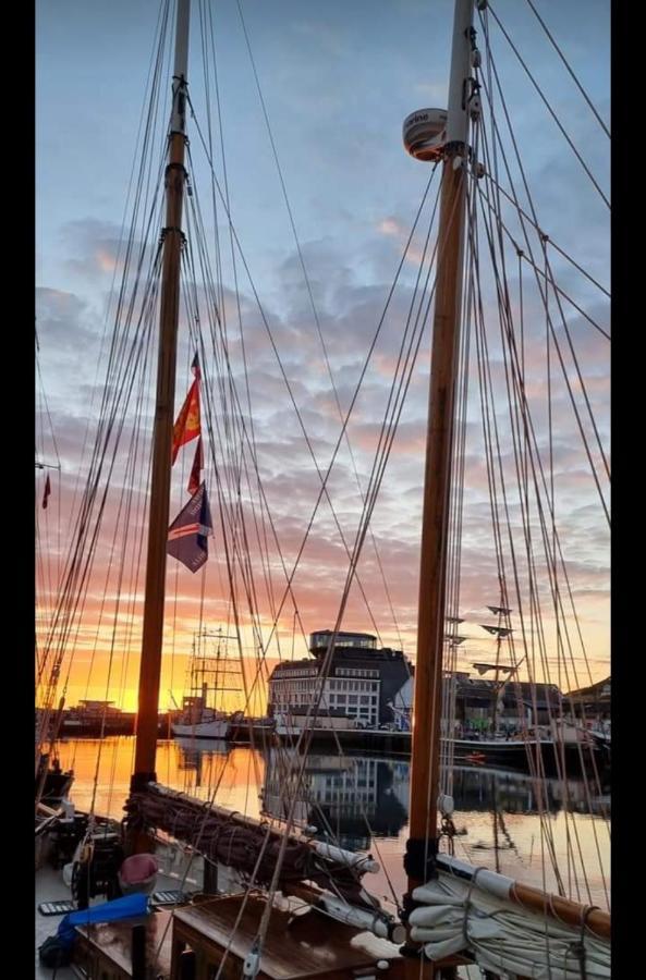 Apartmán Le Reflet Des Voiles Face Au Port De Fécamp Exteriér fotografie